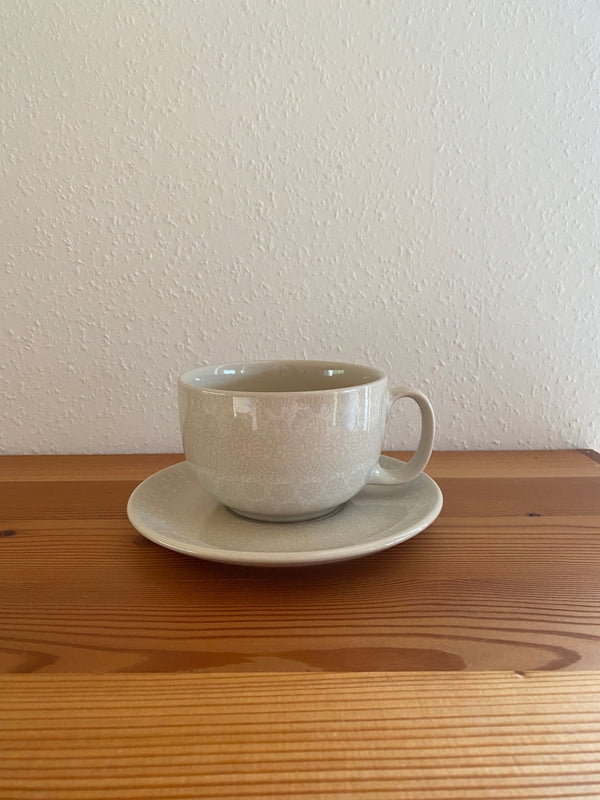 14 oz Cup With Saucer