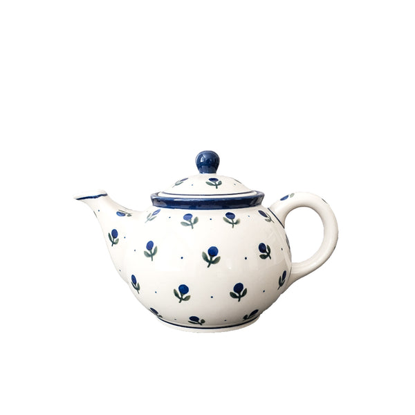 Handmade Polish Pottery 30 oz teapot with navy blueberry and tiny dots on cream, Ceramika Artystyczna, Boleslawiec, 135X
